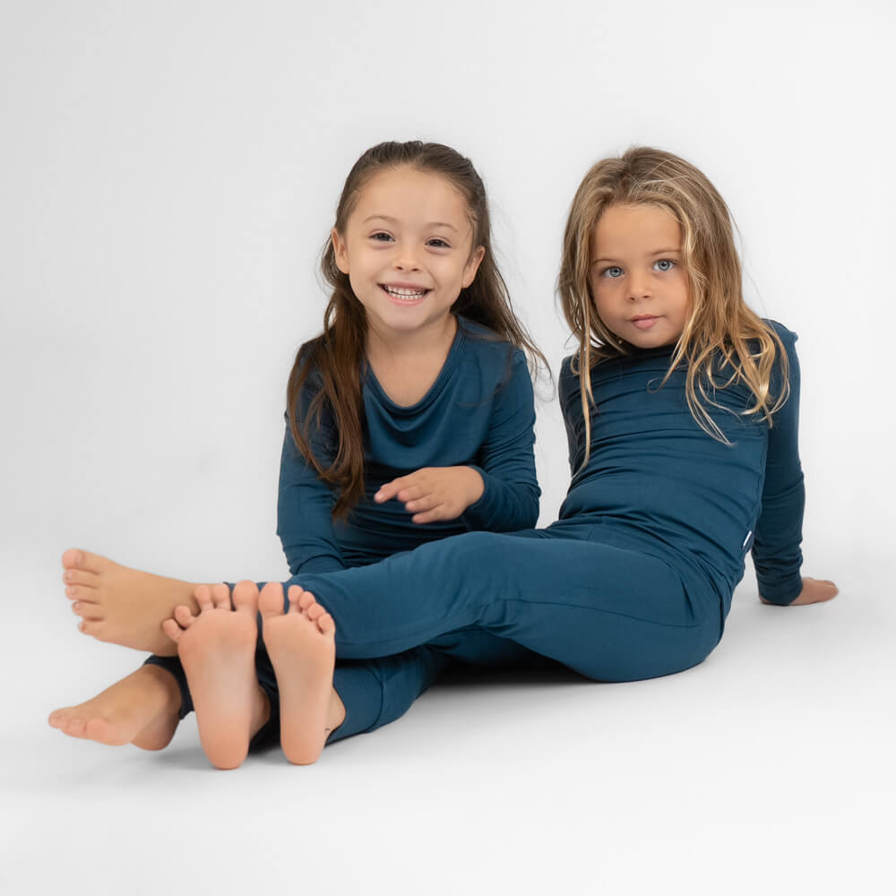 Sanft zur empfindlichen Haut|
Seidenweich, hypoallergen & ohne Reibung – ideal für Kinder mit sensibler Haut oder Ekzemen.
